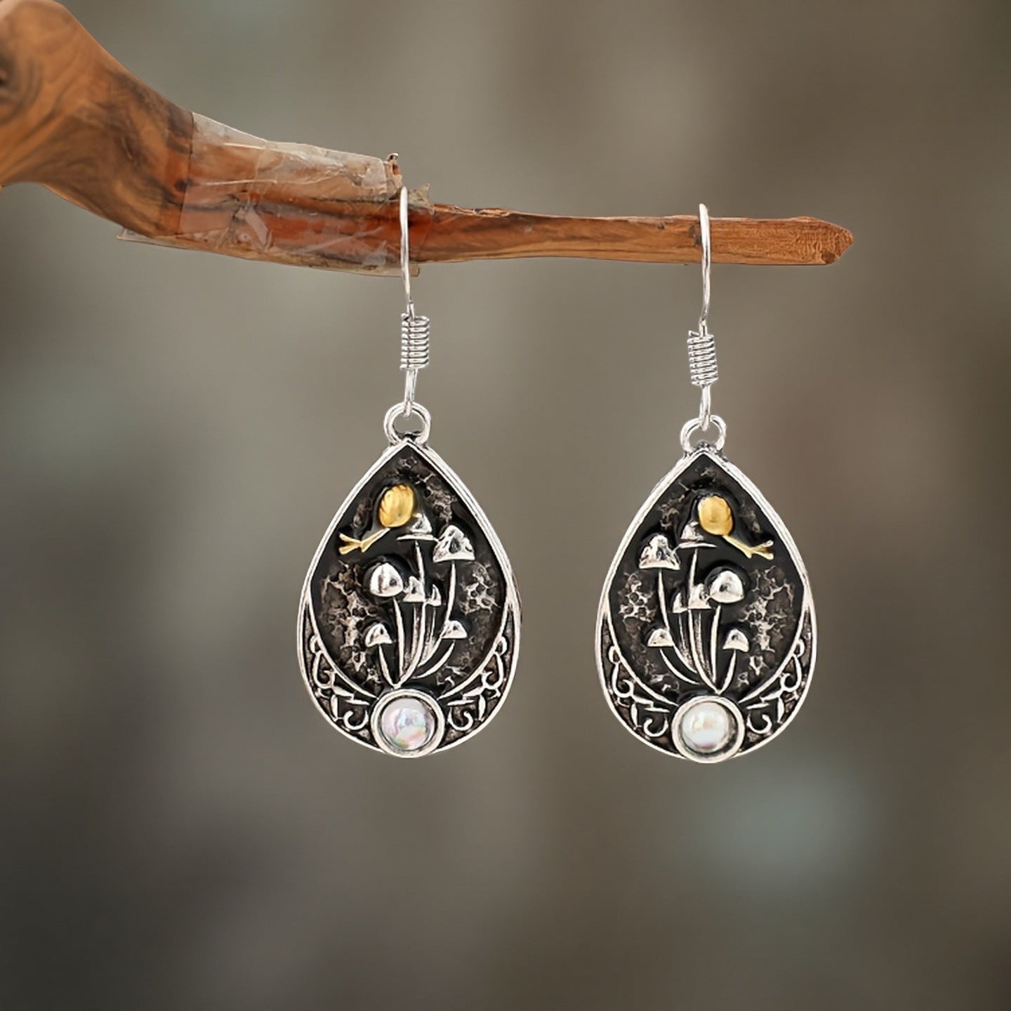 Stunning Earring for Daily Wear