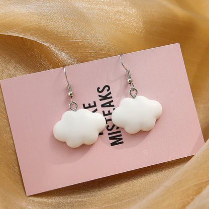 Charming Earring for Any Occasion