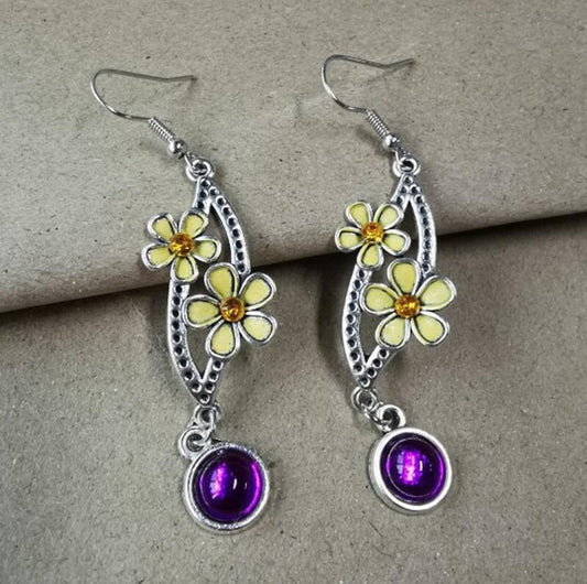 Delicate Artisan Silver Earring