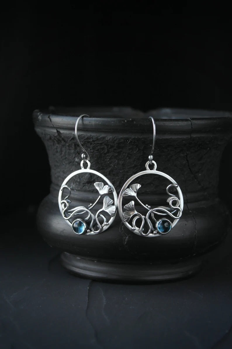 Charming Earring for Any Occasion