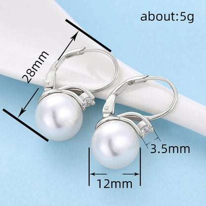 Beautiful Pearl Earring with Unique Style