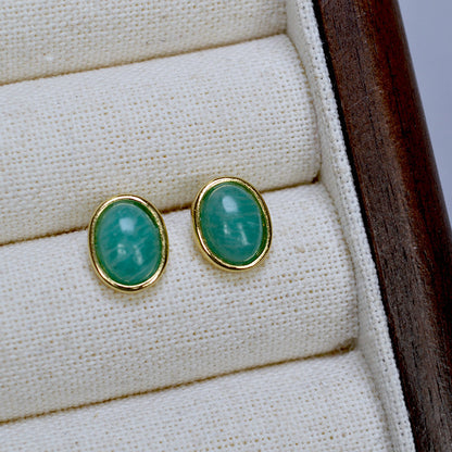 Stunning Gold Earring for Daily Wear