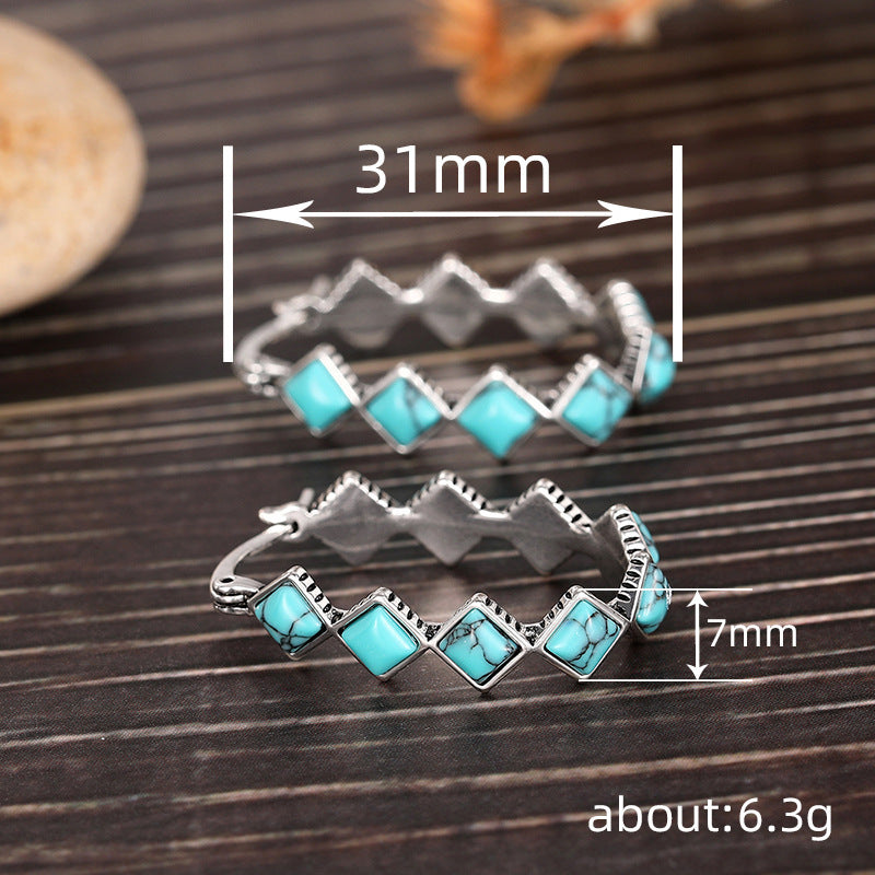 Stunning Earring for Daily Wear