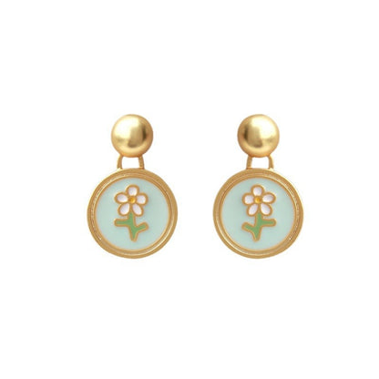 Stunning Earring for Daily Wear