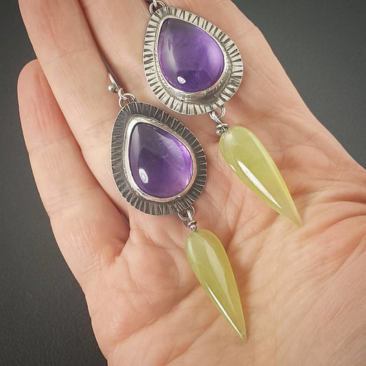 Charming Earring for Any Occasion
