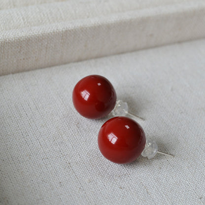 Charming Silver Earring for Any Occasion