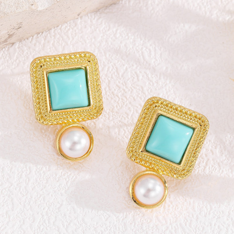 Vintage Handmade Earring