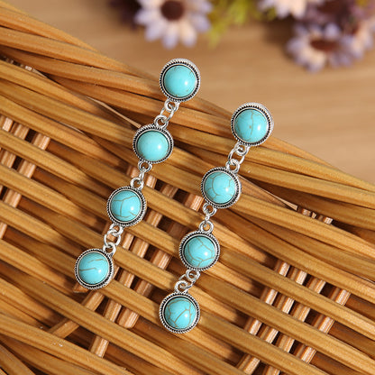 Charming Earring for Any Occasion