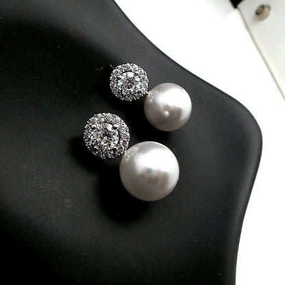 Romantic Pearl Earring for Special Moments