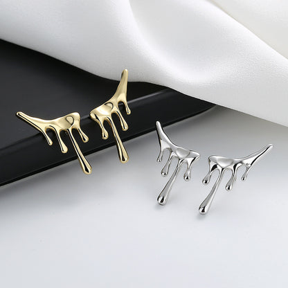 Romantic Gold Earring for Special Moments