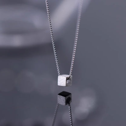 Stunning Necklace for Daily Wear