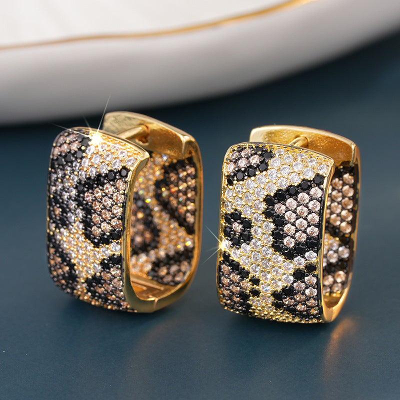 Stunning Earring for Daily Wear