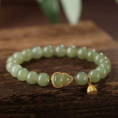 Stunning Silver Bracelet for Daily Wear