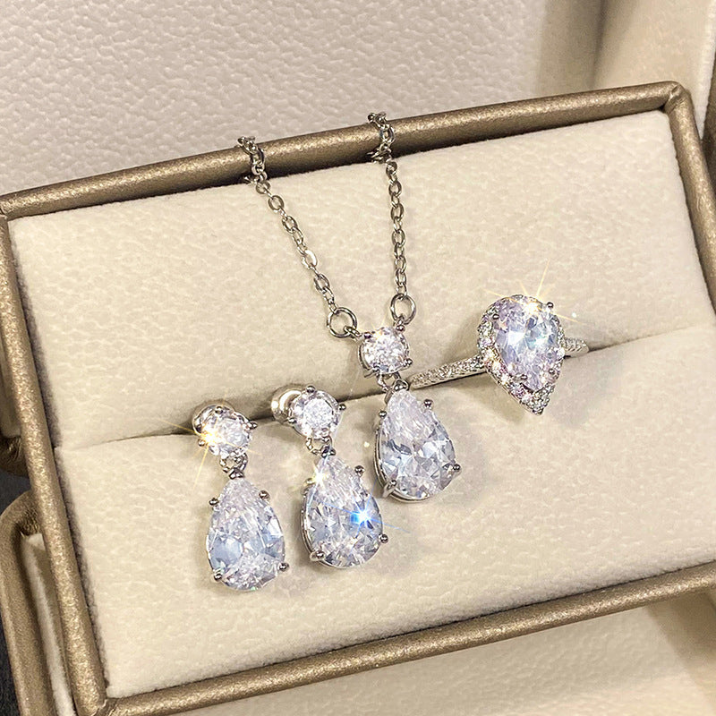 Classic Necklace with Timeless Appeal