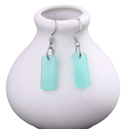 Charming Silver Earring for Any Occasion