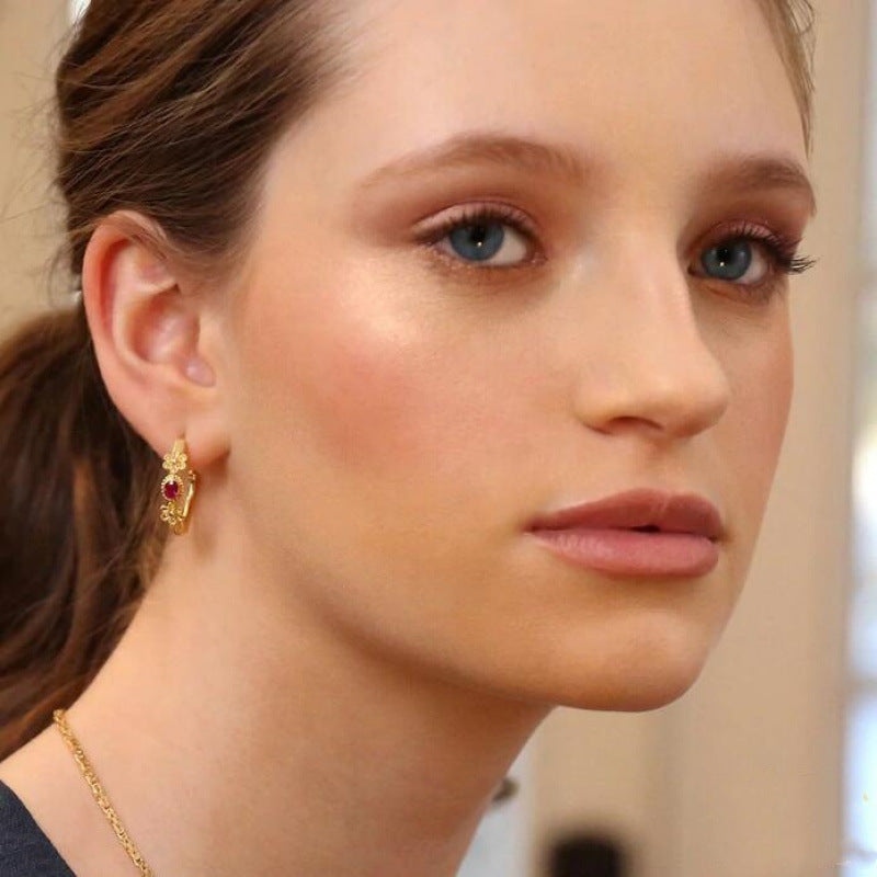 Classic Earring with Timeless Appeal