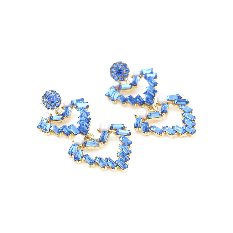 Classic Earring with Timeless Appeal