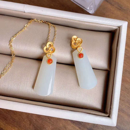 Charming Necklace for Any Occasion
