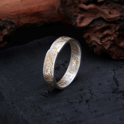 Classic Gold Ring with Timeless Appeal