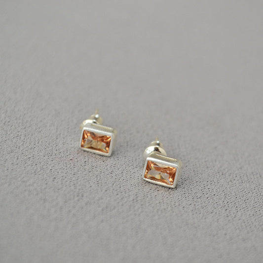 Beautiful Silver Earring with Unique Style