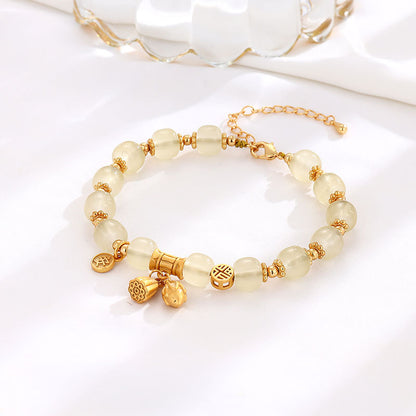 Classic Silver Bracelet with Timeless Appeal
