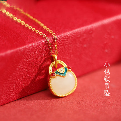 Elegant Gold Necklace for Every Occasion