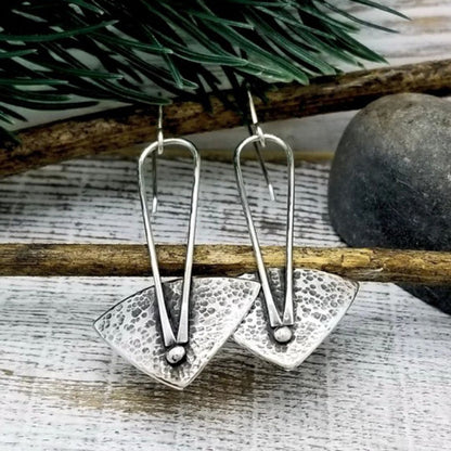 Romantic Silver Earring for Special Moments