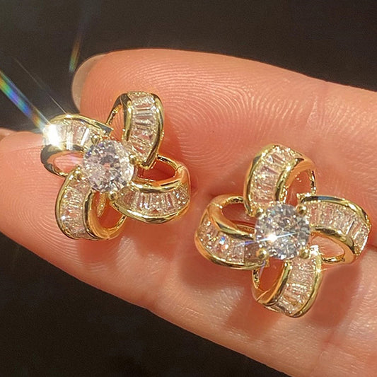 Elegant Earring for Every Occasion