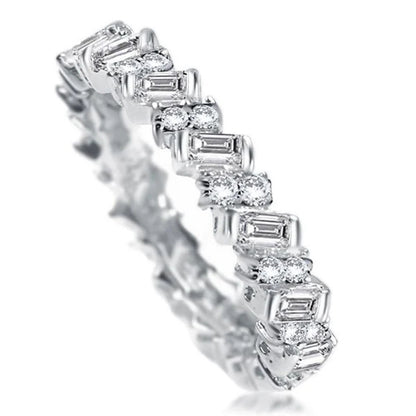 Classic Ring with Timeless Appeal