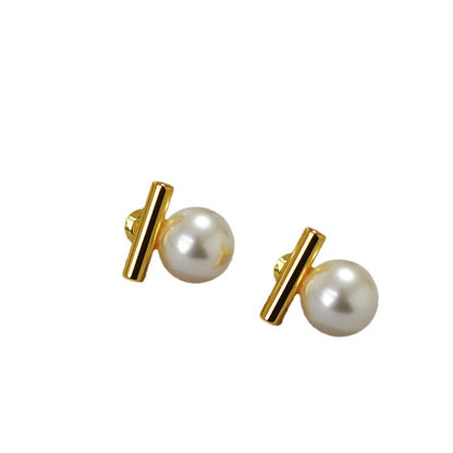 Romantic Silver Earring for Special Moments