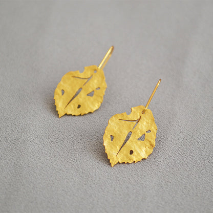 Elegant Gold Earring for Every Occasion