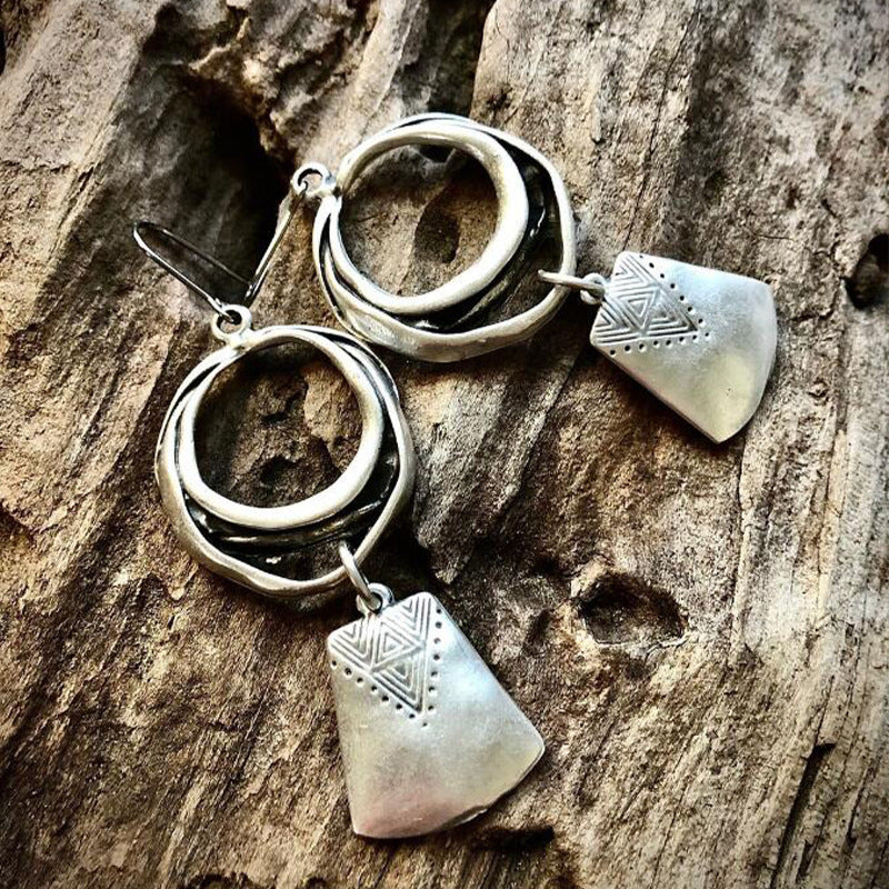 Stunning Earring for Daily Wear