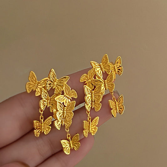 Delicate Artisan Gold Earring