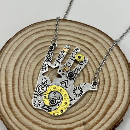 Stunning Necklace for Daily Wear