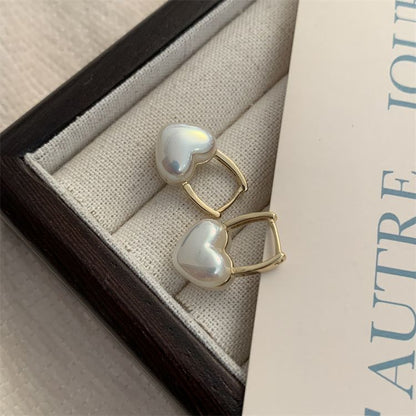 Elegant Pearl Earring for Every Occasion