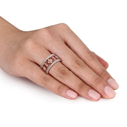 Romantic Gold Ring for Special Moments