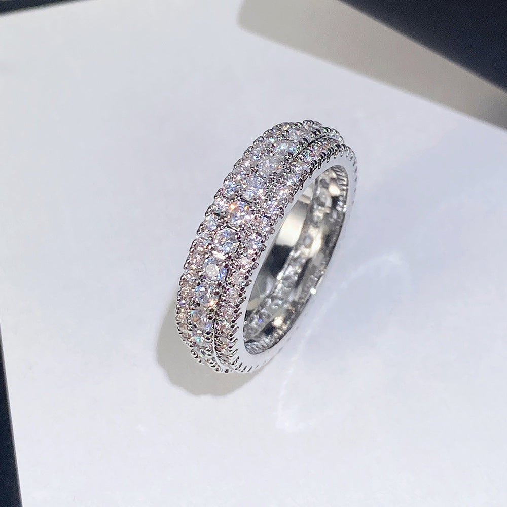Romantic Gold Ring for Special Moments