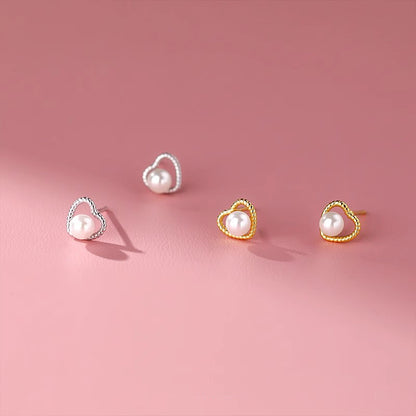 Romantic Pearl Earring for Special Moments
