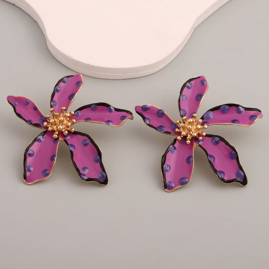 Stunning Earring for Daily Wear