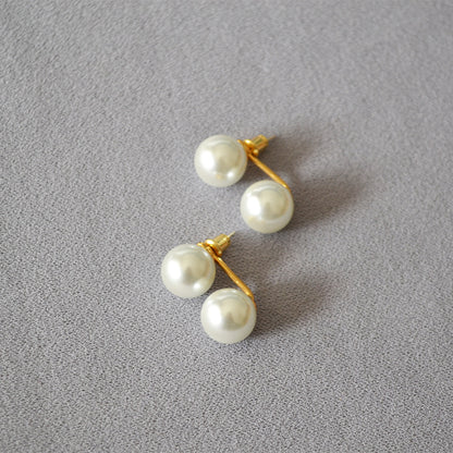 Romantic Silver Earring for Special Moments