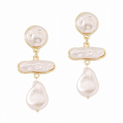 Stunning Pearl Earring for Daily Wear