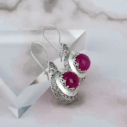 Classic Earring with Timeless Appeal