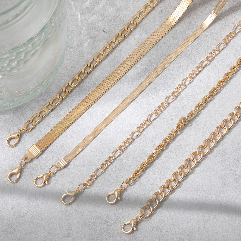 Charming Gold Bracelet for Any Occasion