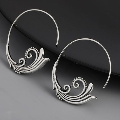 Elegant Silver Earring for Every Occasion