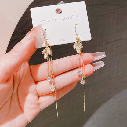 Elegant Earring for Every Occasion