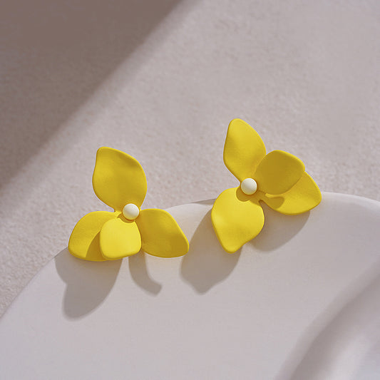 Elegant Earring for Every Occasion