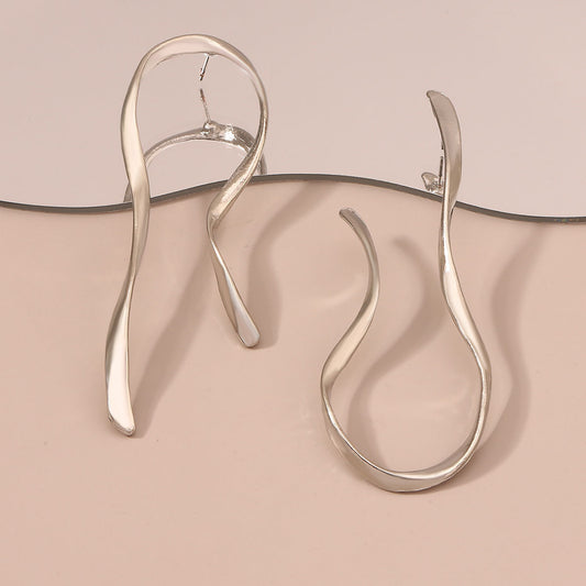 Classic Earring with Timeless Appeal