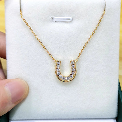 Charming Gold Necklace for Any Occasion
