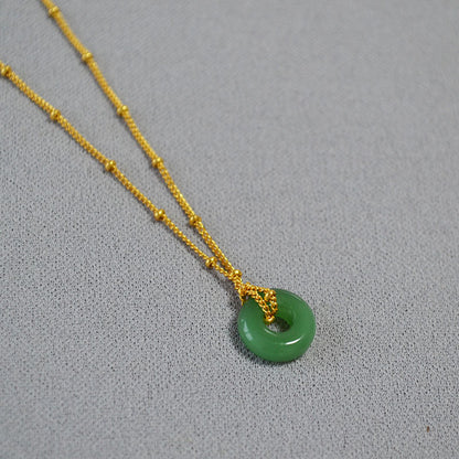 Romantic Gold Necklace for Special Moments