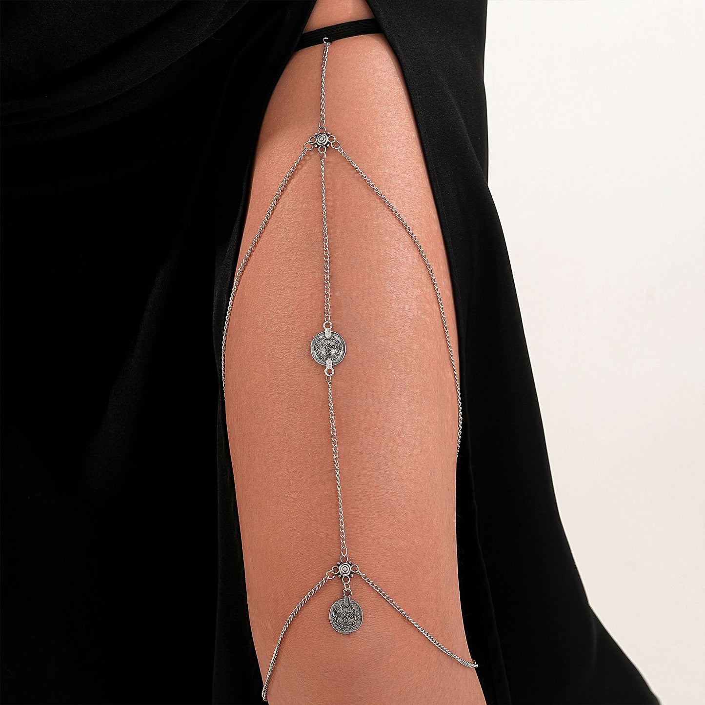 Classic Anklet with Timeless Appeal